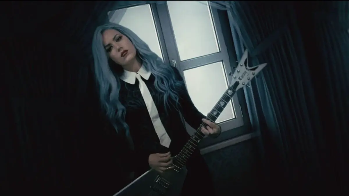 Alissa White-Gluz